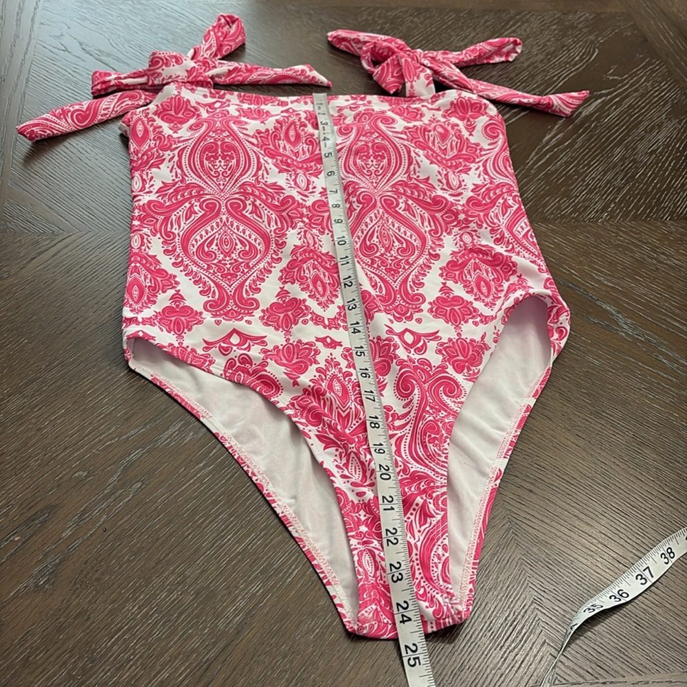 Shein pink tropische print ties on shoulder one piece swimsuit Size L - Picture 16 of 17